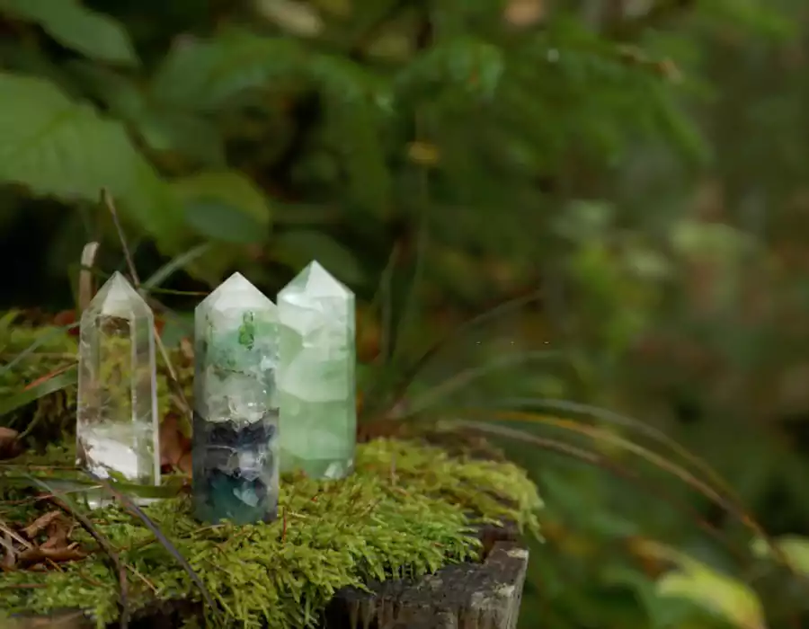 different_crystals