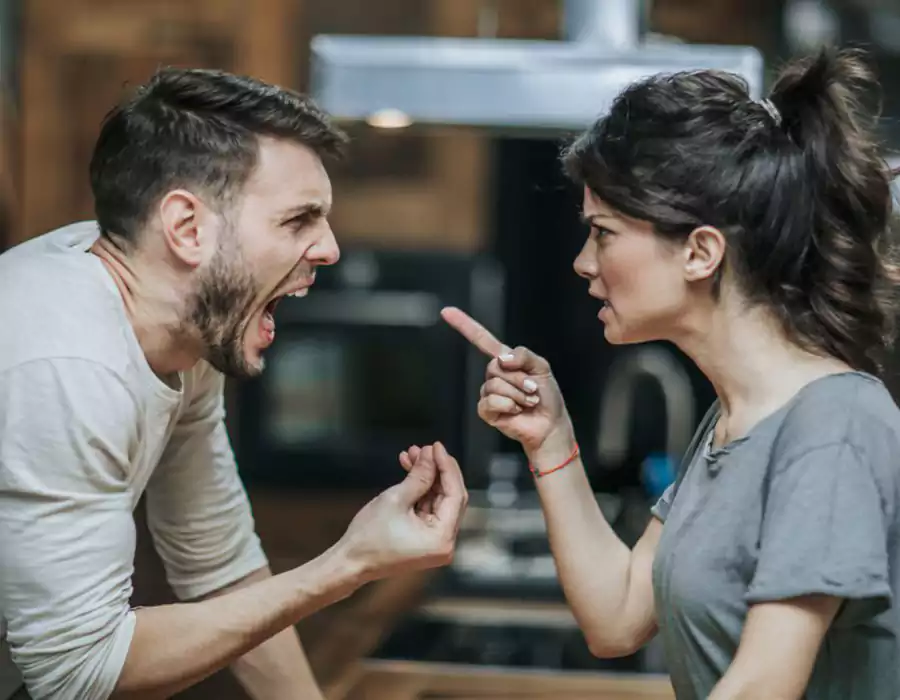 furious_couple_arguing
