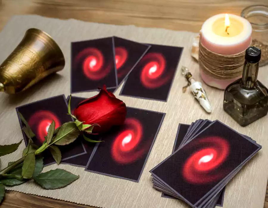 tarot_cards_fortune_teller
